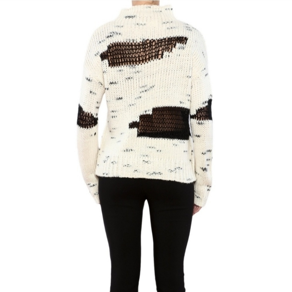 HOLT RENFREW HR2 Cream & Black Long Sleeves Turtleneck Sweater Women's Size M - Picture 2 of 14